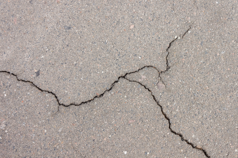 asphalt damage causes prevention